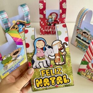Kit de Sacolinhas para lembrancinhas de final de ano! Modelos temáticos para formaturas e Natal, prontos para impressão com tutorial. 🎁✨