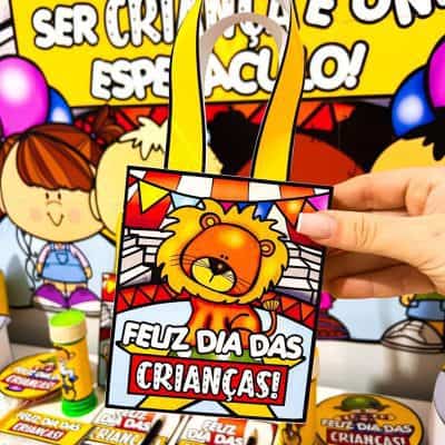 Kit Painel e Lembrancinhas Dia das Crianças - Dia das Crianças